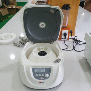 Máy ly tâm 6 ống 50ml, 4500 vòng/phút Model: DM0412